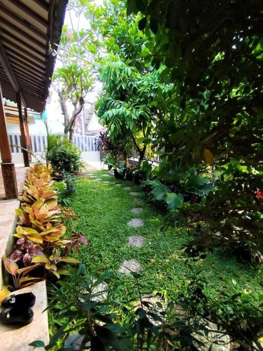 Niki Mawon Homestay Kejayan Exterior photo